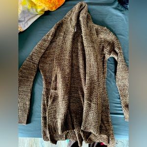 Romeo & Juliet cardigan sweater